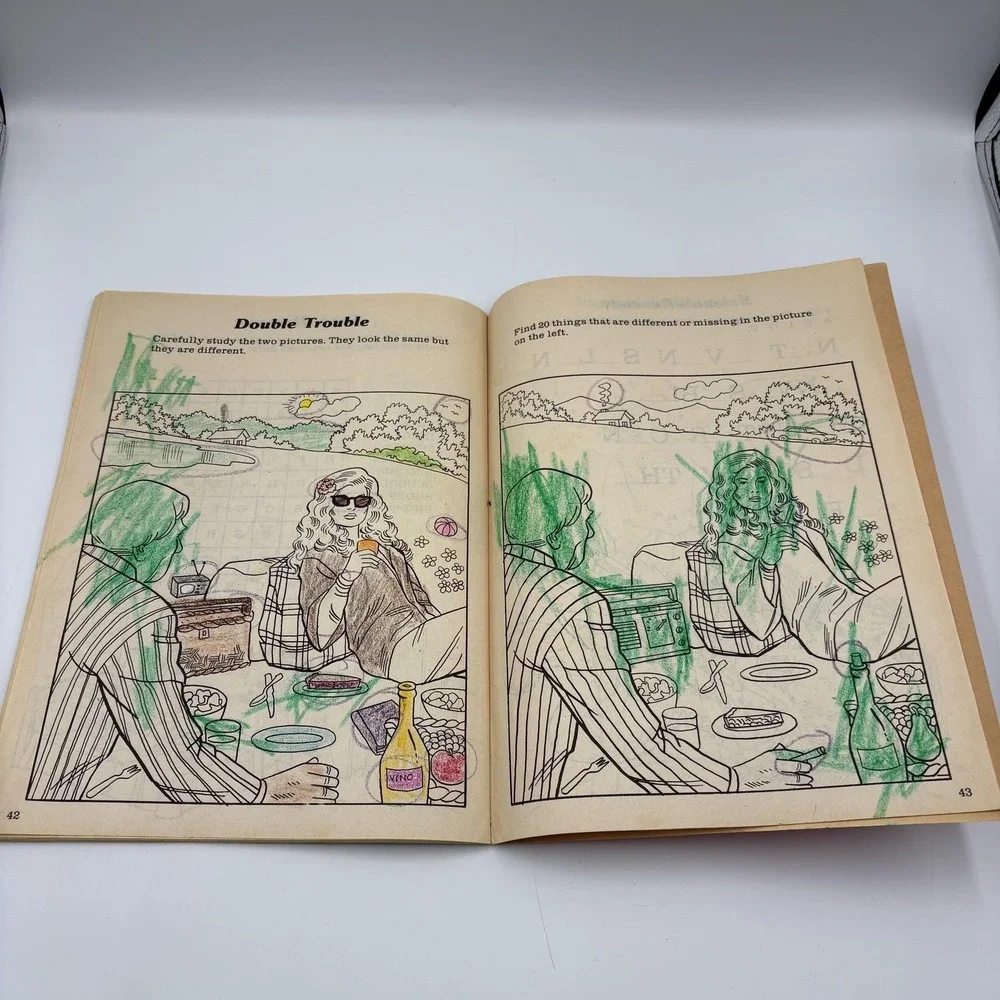Vintage Supergirl An Activity Book Tony Tallarico‎ 1984 Grosset Dunlap DC Comics